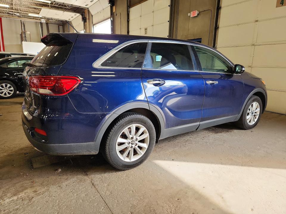 2020 Kia Sorento მანქანა იყიდება აუქციონზე, vin: 5XYPG4A58LG616247, აუქციონის ნომერი: 70797076