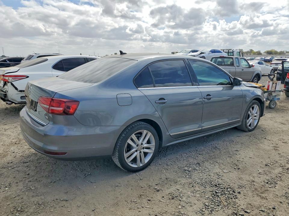 2017 Volkswagen Jetta მანქანა იყიდება აუქციონზე, vin: 3VWL17AJ5HM399312, აუქციონის ნომერი: 69173736