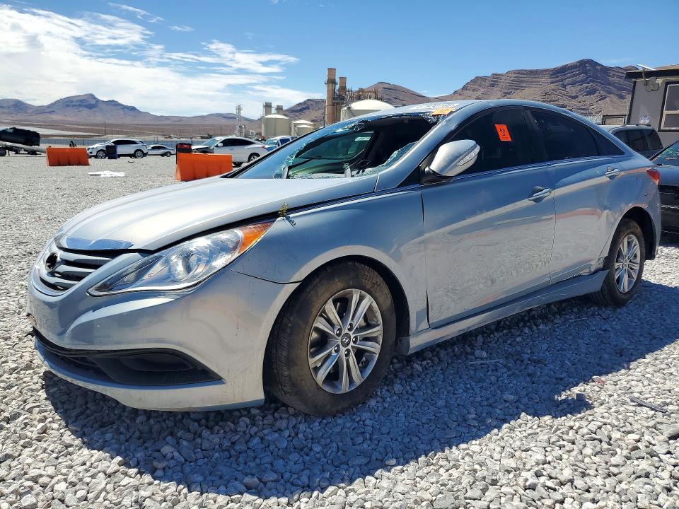 Продажа на аукционе авто 2014 Hyundai Sonata, vin: 5NPEB4AC0EH882071, номер лота: 67930766