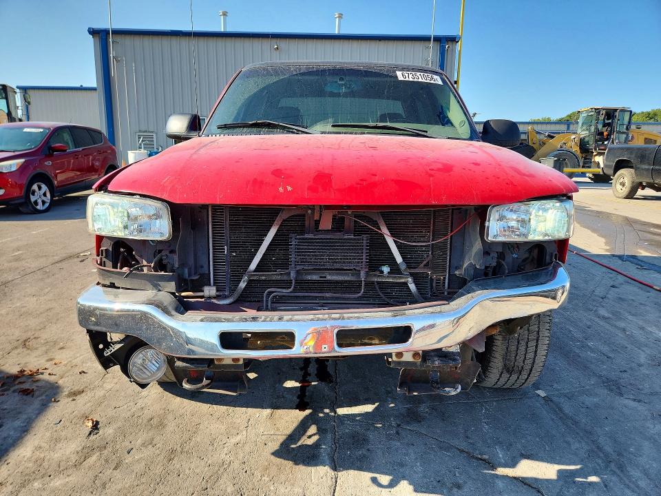 2005 Gmc New Sierra მანქანა იყიდება აუქციონზე, vin: 2GTEC13T451164677, აუქციონის ნომერი: 67351056