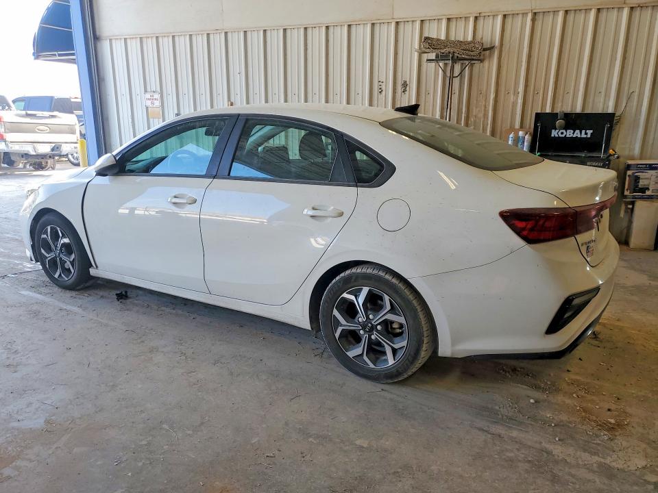 70555946 :رقم المزاد ، 3KPF24AD5LE239438 vin ، 2020 Kia Forte مزاد بيع