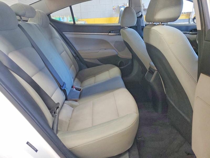 2017 Hyundai Elantra მანქანა იყიდება აუქციონზე, vin: 5NPD74LF9HH070194, აუქციონის ნომერი: 70937986