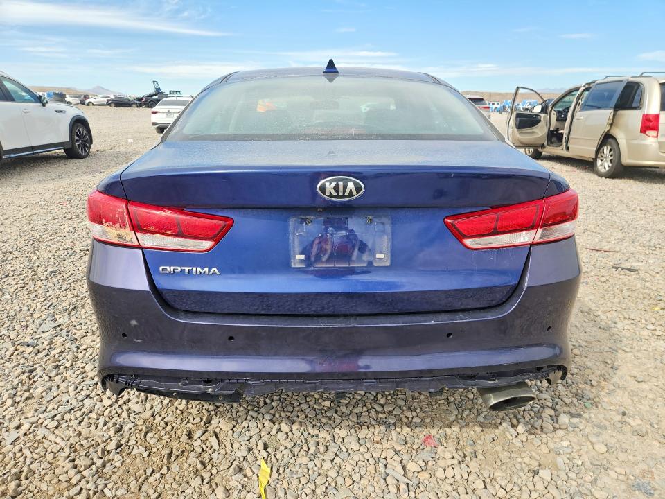 Продаж на аукціоні авто 2017 Kia Optima, vin: 5XXGT4L35HG128568, номер лоту: 68290856