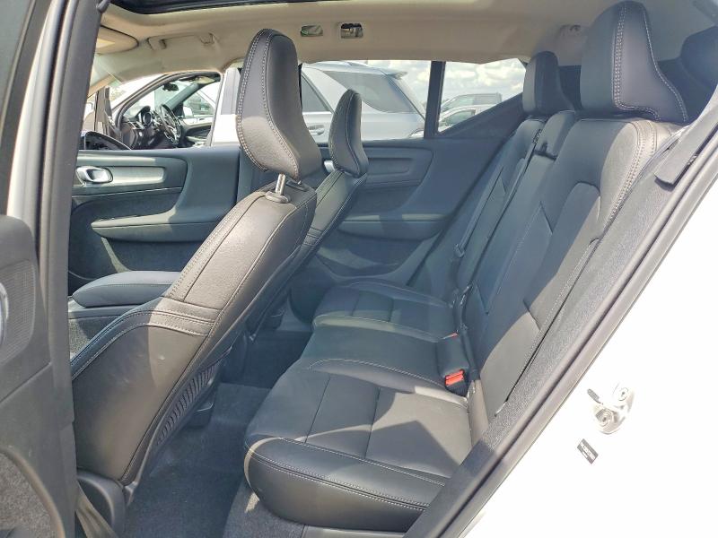 Продаж на аукціоні авто 2026 Volvo Xc40, vin: YV4L12UC6T2735551, номер лоту: 64745116
