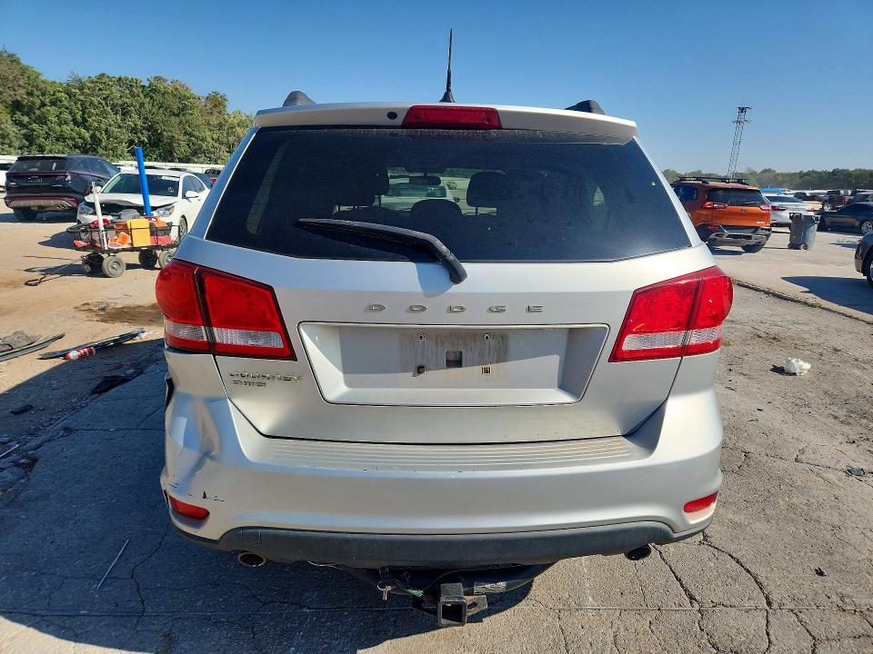 67540656 :رقم المزاد ، 3D4PH1FG9BT559251 vin ، 2011 Dodge Journey مزاد بيع
