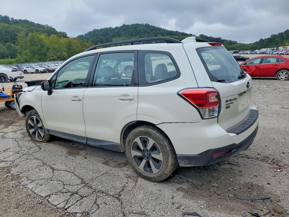67985976 :رقم المزاد ، JF2SJABC7HH460418 vin ، 2017 Subaru Forester مزاد بيع