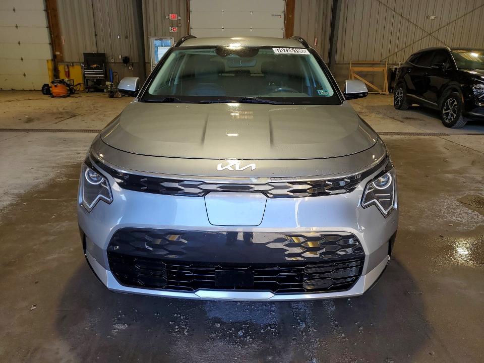 2023 Kia Niro მანქანა იყიდება აუქციონზე, vin: KNDCR3L10P5071463, აუქციონის ნომერი: 70726196