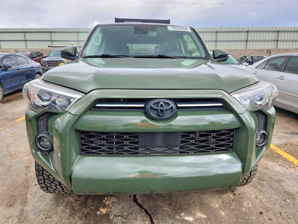 Продаж на аукціоні авто 2021 Toyota 4runner, vin: JTEBU5JR8M5908529, номер лоту: 70839906