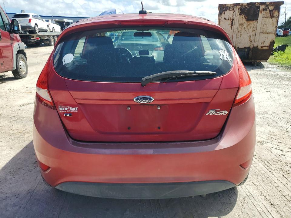 2011 Ford Fiesta მანქანა იყიდება აუქციონზე, vin: 3FADP4EJ2BM124640, აუქციონის ნომერი: 70319846