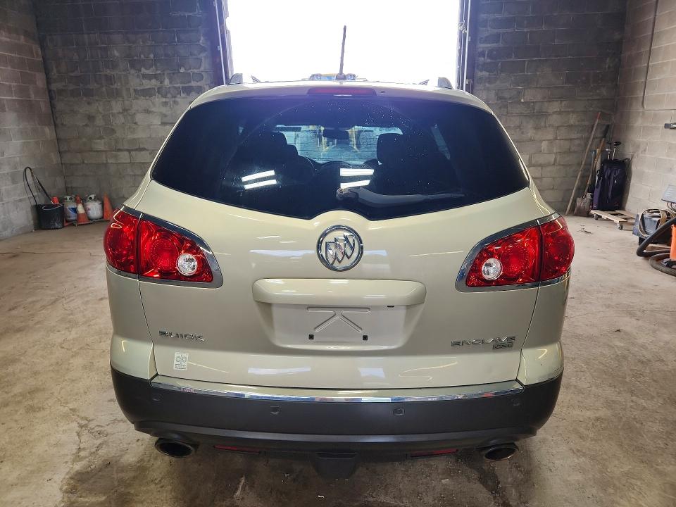 68154616 :رقم المزاد ، 5GAKRAED2BJ247583 vin ، 2011 Buick Enclave مزاد بيع