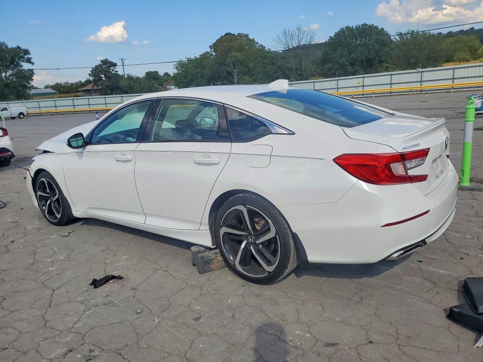 Продаж на аукціоні авто 2018 Honda Accord, vin: 1HGCV1F35JA085520, номер лоту: 68742336
