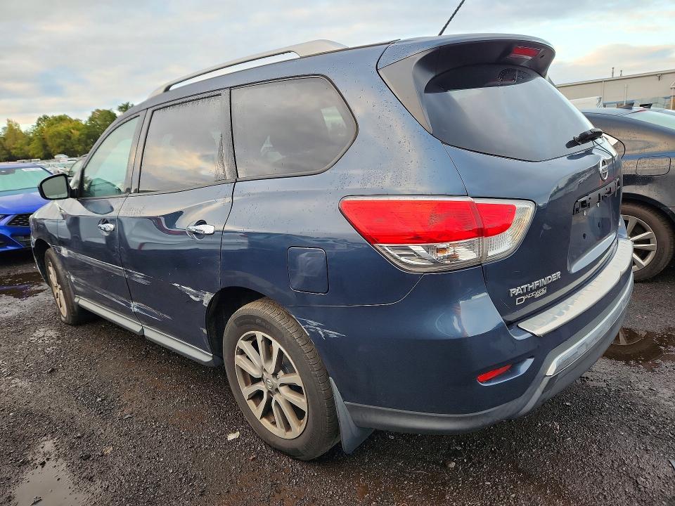 Auction sale of the 2015 Nissan Pathfinder, vin: 5N1AR2MM1FC645147, lot number: 69678426