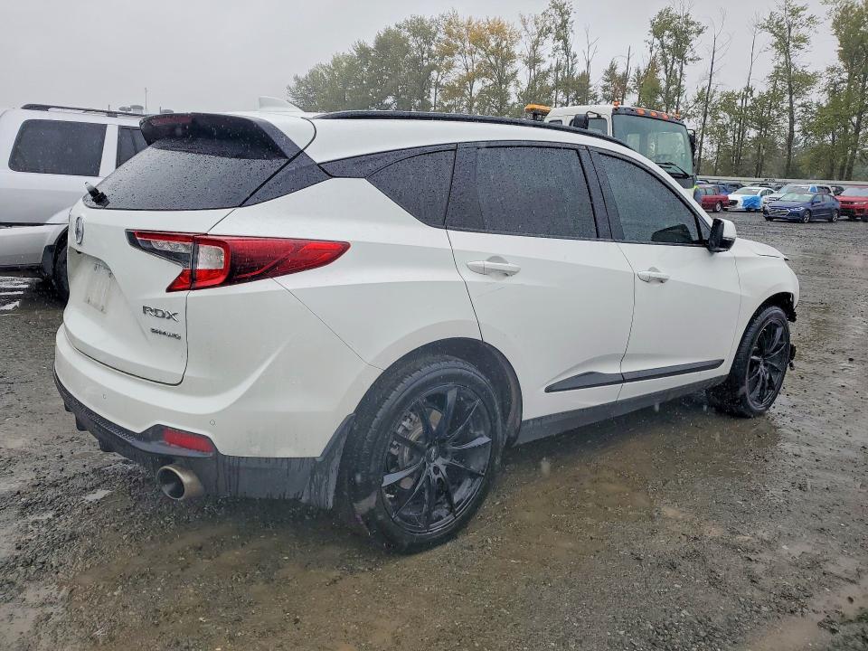 70783356 :رقم المزاد ، 5J8TC2H63ML043715 vin ، 2021 Acura Rdx مزاد بيع
