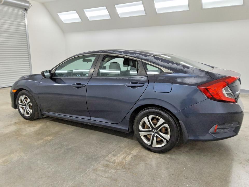 2017 Honda Civic მანქანა იყიდება აუქციონზე, vin: 2HGFC2F5XHH547818, აუქციონის ნომერი: 70033236