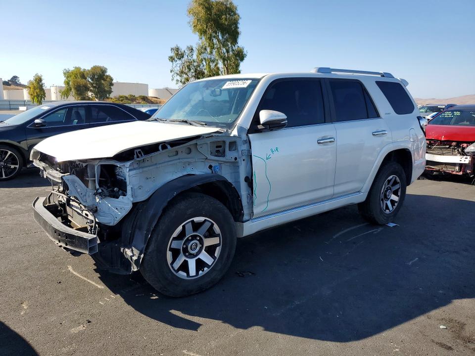 Продажа на аукционе авто 2014 Toyota 4runner, vin: JTEBU5JR3E5174285, номер лота: 69905256