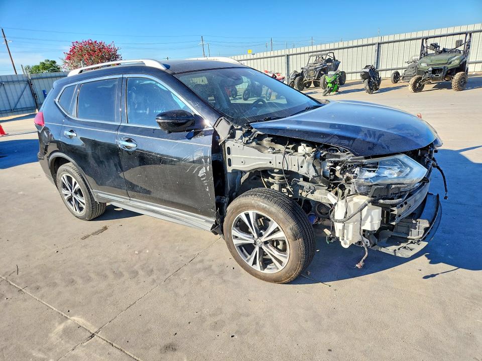 Продажа на аукционе авто 2017 Nissan Rogue, vin: JN8AT2MT3HW400241, номер лота: 67207046
