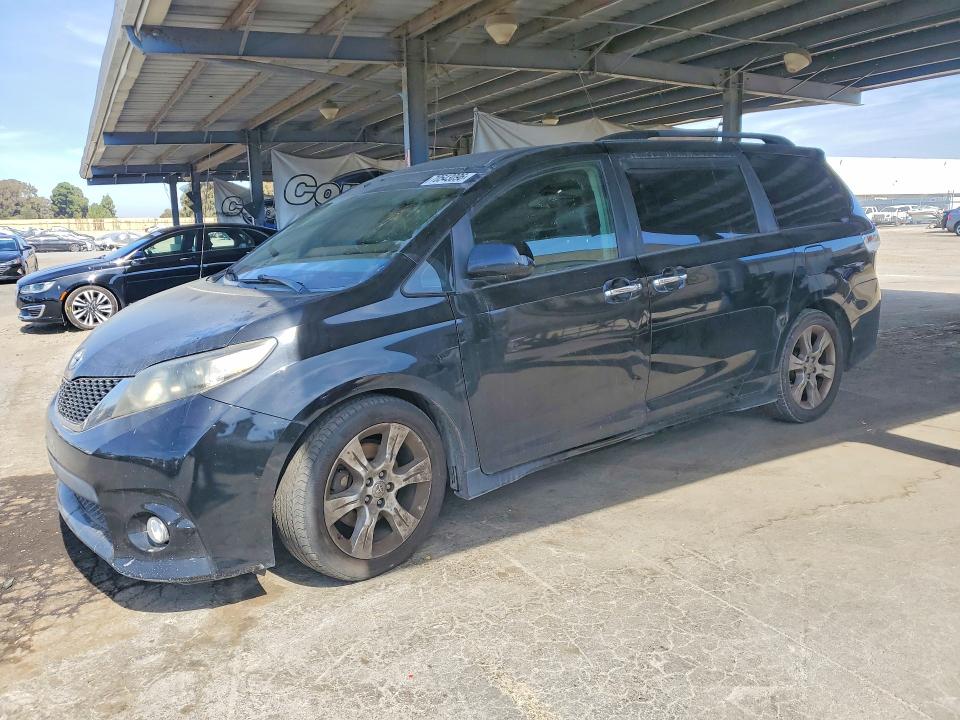 Продаж на аукціоні авто 2013 Toyota Sienna, vin: 5TDXK3DC0DS313695, номер лоту: 70543096