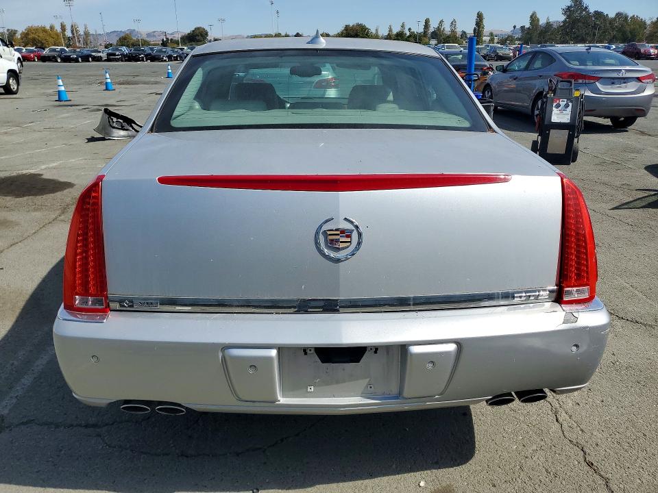 Продаж на аукціоні авто 2011 Cadillac Dts, vin: 1G6KH5E62BU136463, номер лоту: 70574046