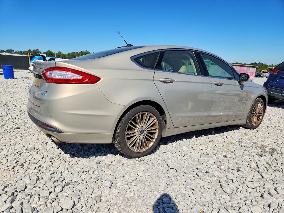 70947876 :رقم المزاد ، 3FA6P0HD8FR180677 vin ، 2015 Ford Fusion مزاد بيع