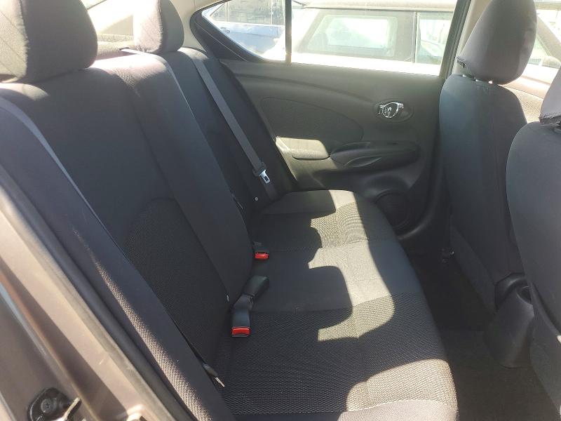 2013 Nissan Versa მანქანა იყიდება აუქციონზე, vin: 3N1CN7APXDL829155, აუქციონის ნომერი: 69771336