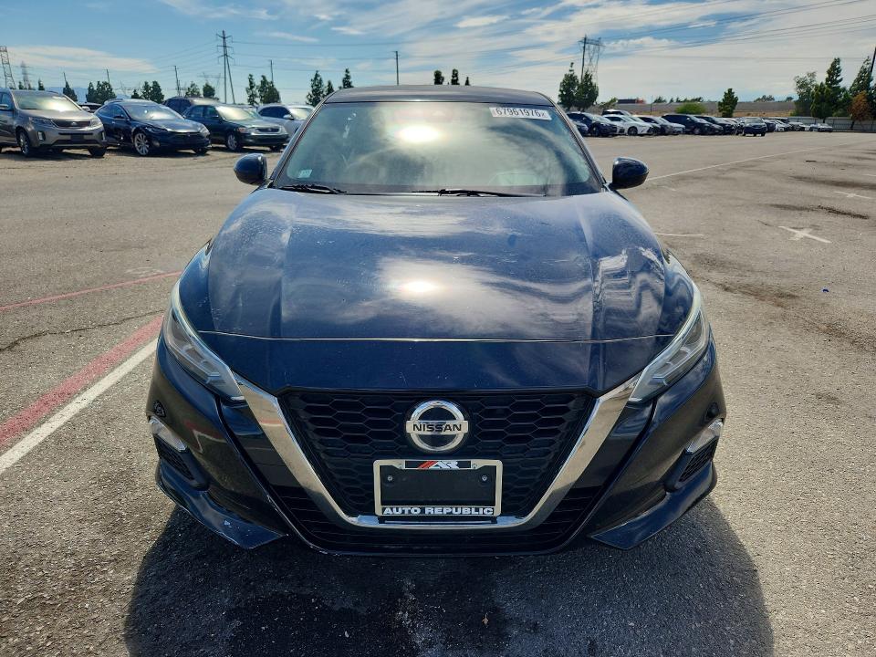 2020 Nissan Altima მანქანა იყიდება აუქციონზე, vin: 1N4BL4CV2LC236687, აუქციონის ნომერი: 67961976