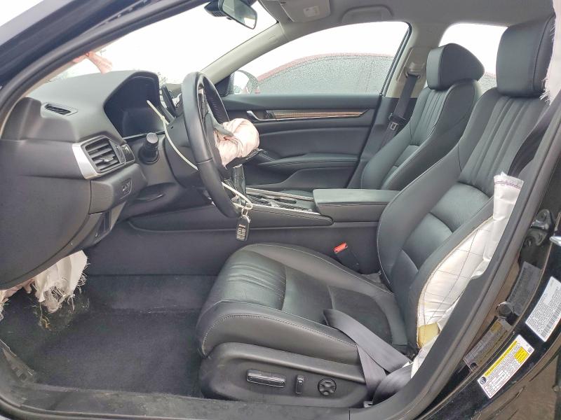 70220446 :رقم المزاد ، 1HGCV1F43NA068083 vin ، 2022 Honda Accord مزاد بيع