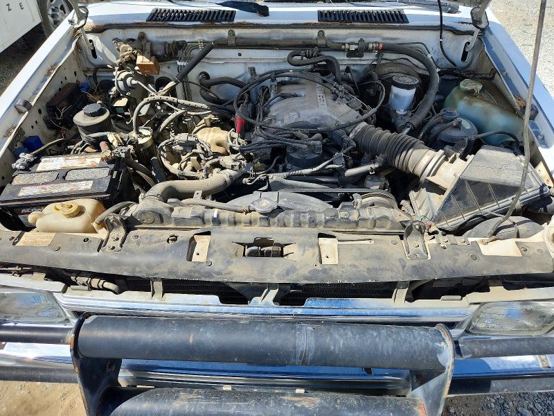 1992 Nissan Truck მანქანა იყიდება აუქციონზე, vin: 1N6HD16Y8NC333155, აუქციონის ნომერი: 70947896