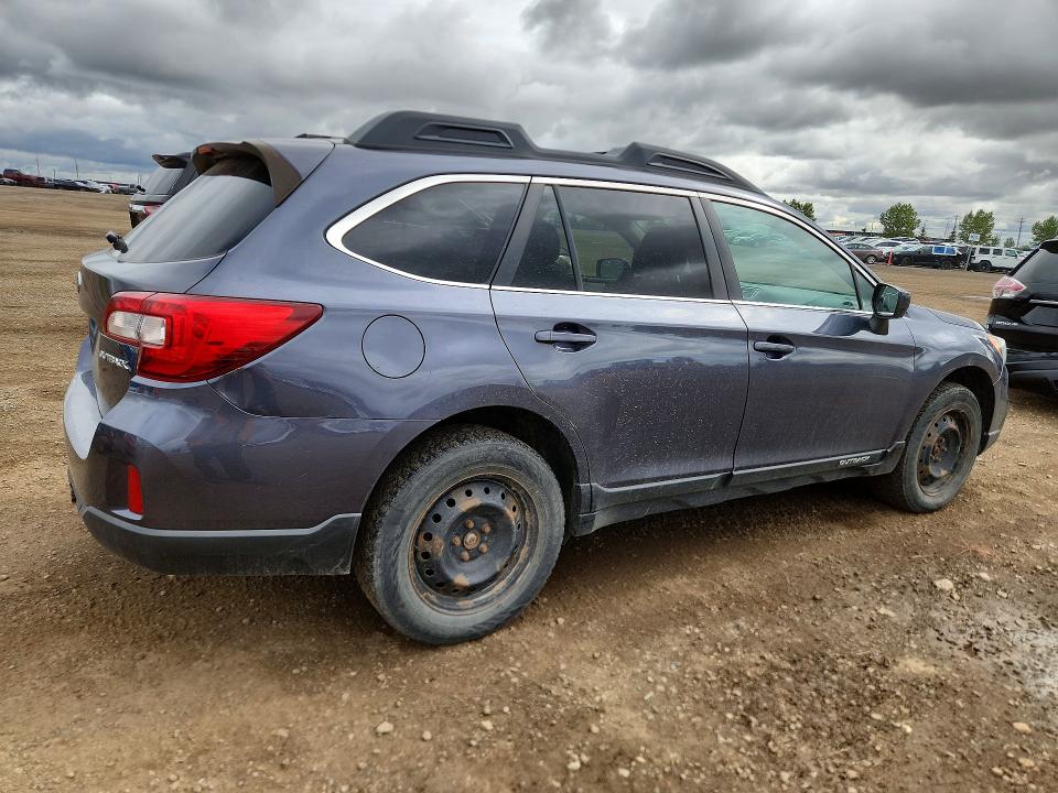 68778586 :رقم المزاد ، 4S4BSCAC2F3352626 vin ، 2015 Subaru Outback مزاد بيع