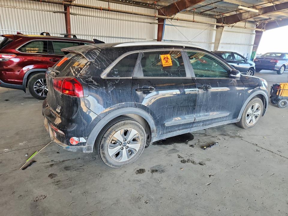 2018 Kia Niro მანქანა იყიდება აუქციონზე, vin: KNDCM3LD9J5163932, აუქციონის ნომერი: 69605236