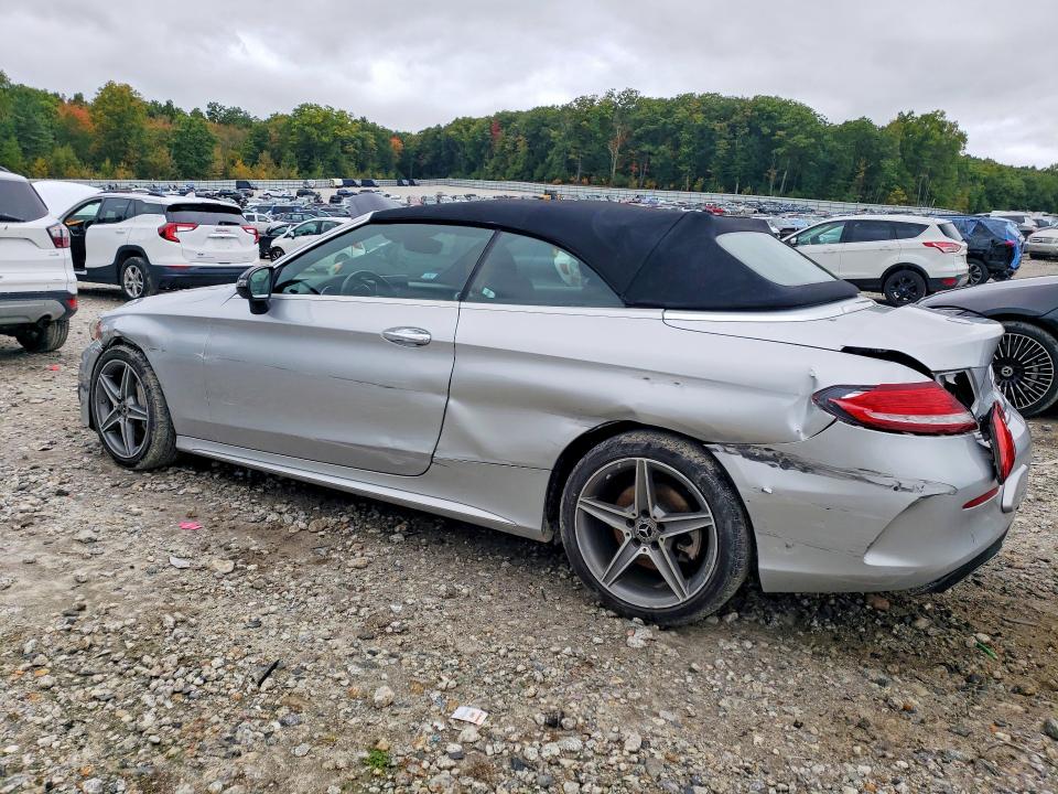 68851936 :رقم المزاد ، WDDWK4KB6JF735435 vin ، 2018 Mercedes-benz C مزاد بيع