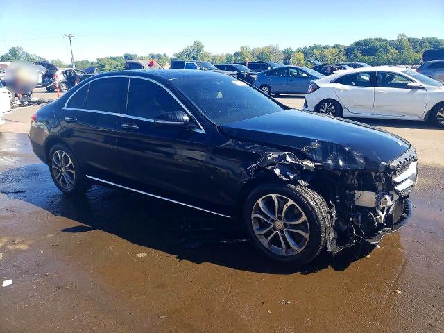 68779436 :رقم المزاد ، 55SWF4KBXGU143594 vin ، 2016 Mercedes-benz C مزاد بيع