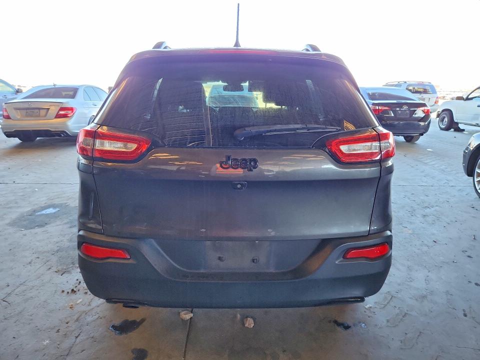 Продажа на аукционе авто 2018 Jeep Cherokee, vin: 1C4PJLCB5JD540593, номер лота: 70867446