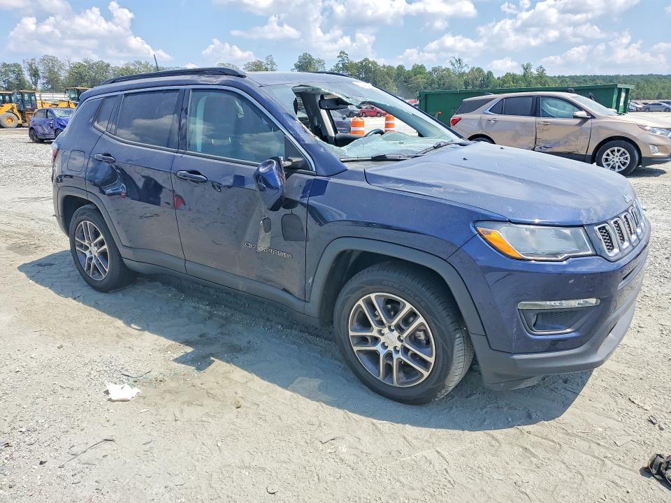67495496 :رقم المزاد ، 3C4NJCBB2LT257736 vin ، 2020 Jeep Compass مزاد بيع