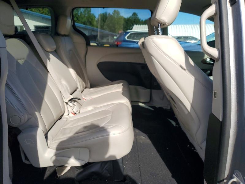 2017 Chrysler Pacifica მანქანა იყიდება აუქციონზე, vin: 2C4RC1EG6HR622324, აუქციონის ნომერი: 70423996