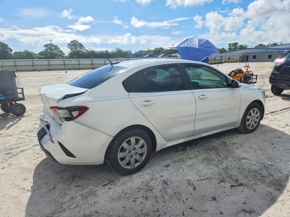 67467446 :رقم المزاد ، 3KPA24AD2ME408861 vin ، 2021 Kia Rio مزاد بيع