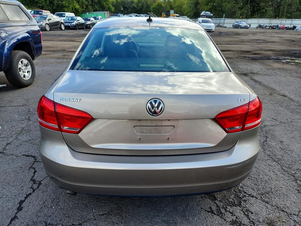 Продажа на аукционе авто 2015 Volkswagen Passat, vin: 1VWAT7A39FC109879, номер лота: 69396076