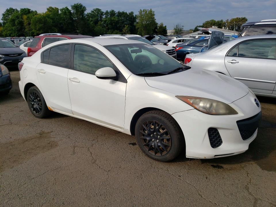Продажа на аукционе авто 2013 Mazda 3, vin: JM1BL1TG7D1824544, номер лота: 67607526