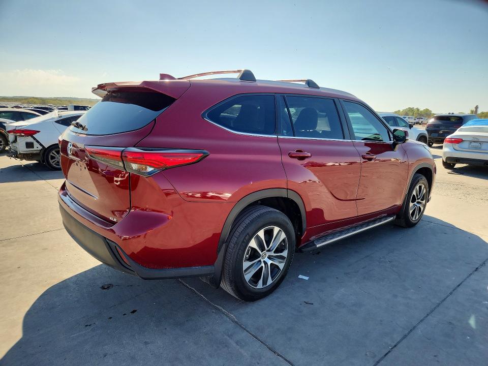 Aukcja sprzedaży 2023 Toyota Highlander, vin: 5TDKDRAH9PS041773, numer aukcji: 69499366