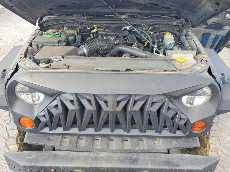 69018016 :رقم المزاد ، 1J4BA3H15BL579244 vin ، 2011 Jeep Wrangler Unlimited مزاد بيع