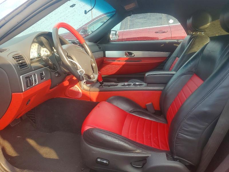 68135786 :رقم المزاد ، 1FAHP60A52Y102902 vin ، 2002 Ford Thunderbird مزاد بيع