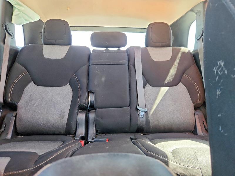 69173156 :رقم المزاد ، 1C4PJLCS6EW200282 vin ، 2014 Jeep Cherokee مزاد بيع