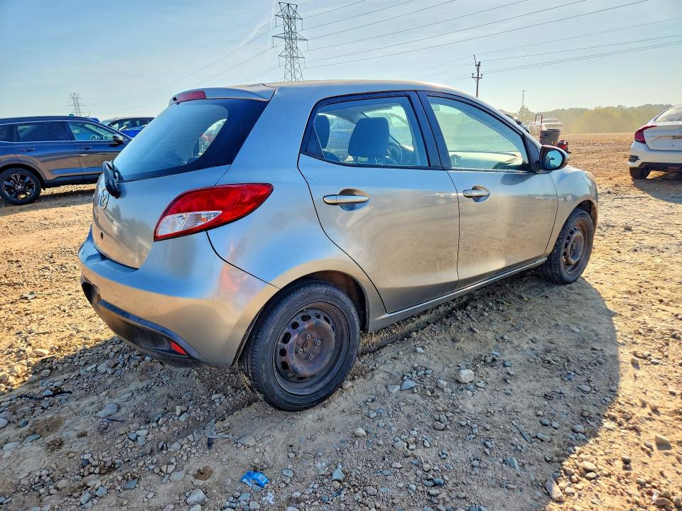 Продаж на аукціоні авто 2011 Mazda Mazda2, vin: JM1DE1HY1B0123571, номер лоту: 69252626