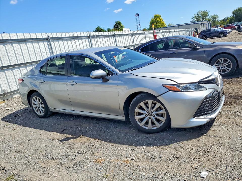 Aukcja sprzedaży 2018 Toyota Camry, vin: JTNB11HK3J3015895, numer aukcji: 68819276