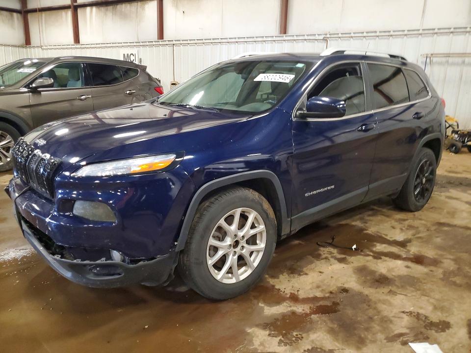68202946 :رقم المزاد ، 1C4PJLCB8GW293759 vin ، 2016 Jeep Cherokee مزاد بيع