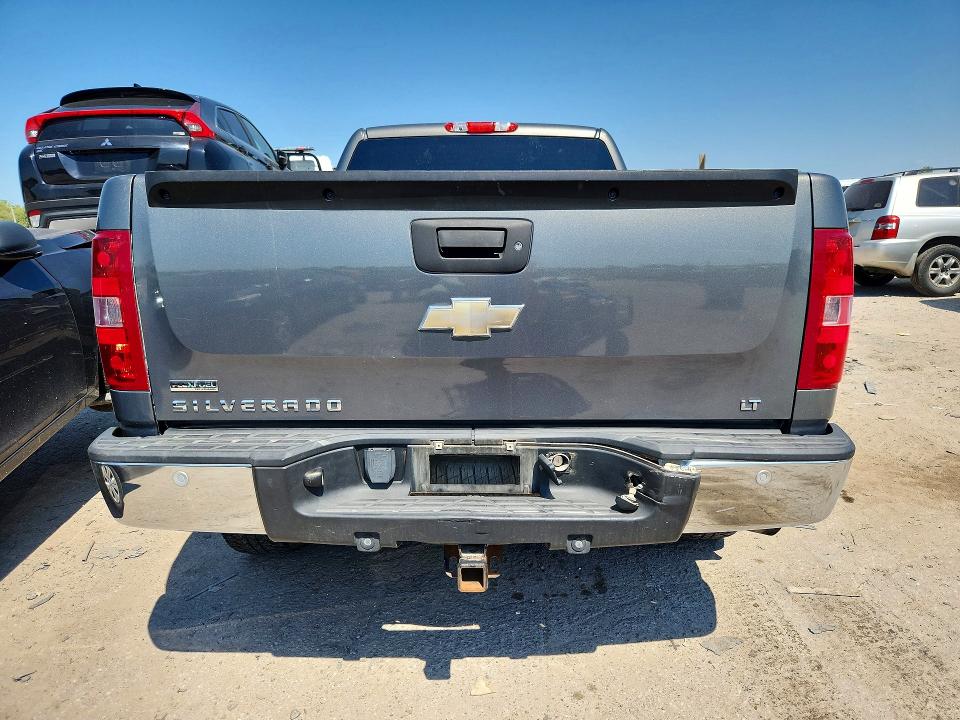 67778126 :رقم المزاد ، 1GCRKSE36BZ436821 vin ، 2011 Chevrolet Silverado مزاد بيع