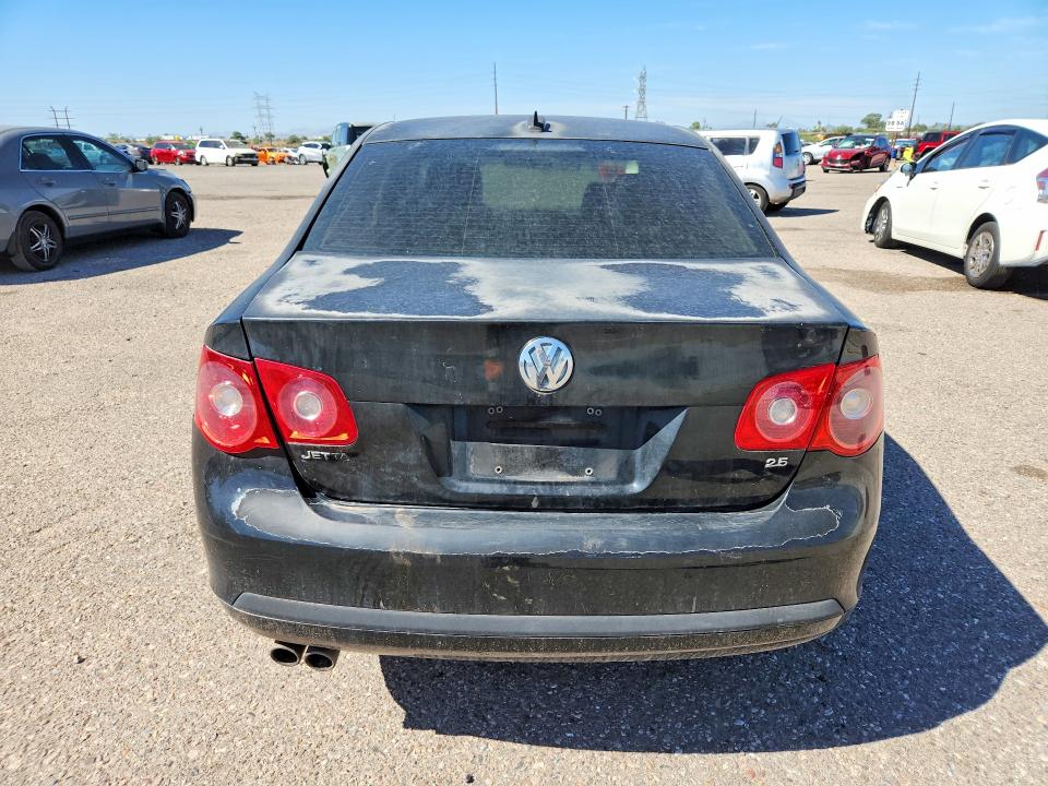Aukcja sprzedaży 2005 Volkswagen New Jetta, vin: 3VWDF71K35M637233, numer aukcji: 68513886