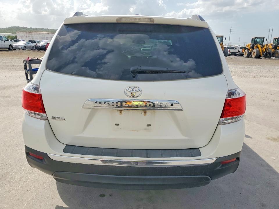 Продаж на аукціоні авто 2012 Toyota Highlander, vin: 5TDYK3EH4CS052679, номер лоту: 69094646