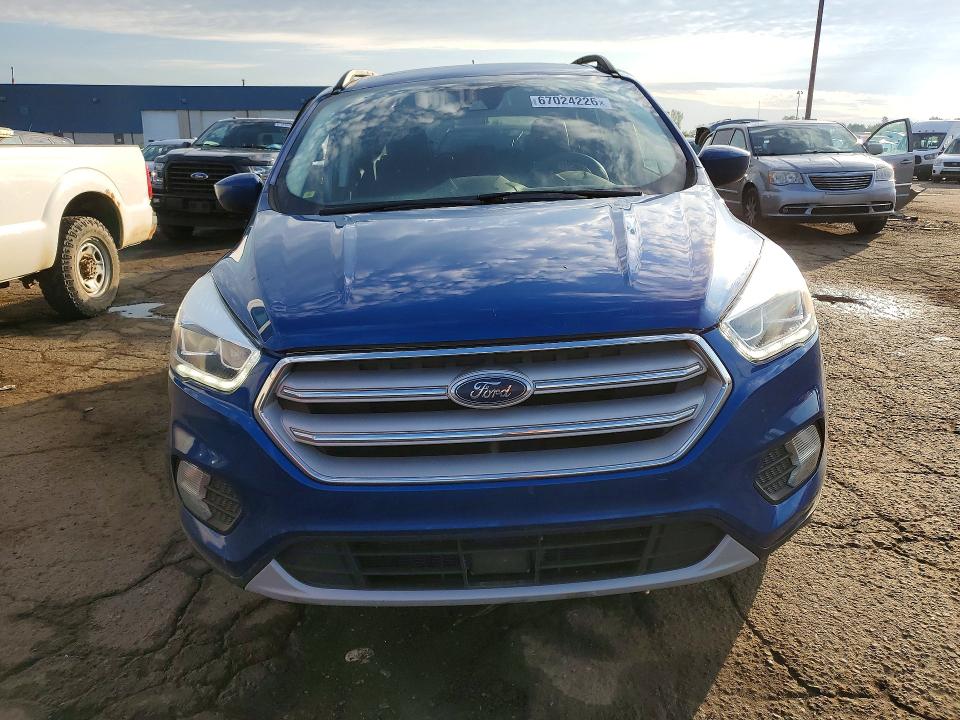Продаж на аукціоні авто 2018 Ford Escape, vin: 1FMCU9HD1JUA20762, номер лоту: 67024226