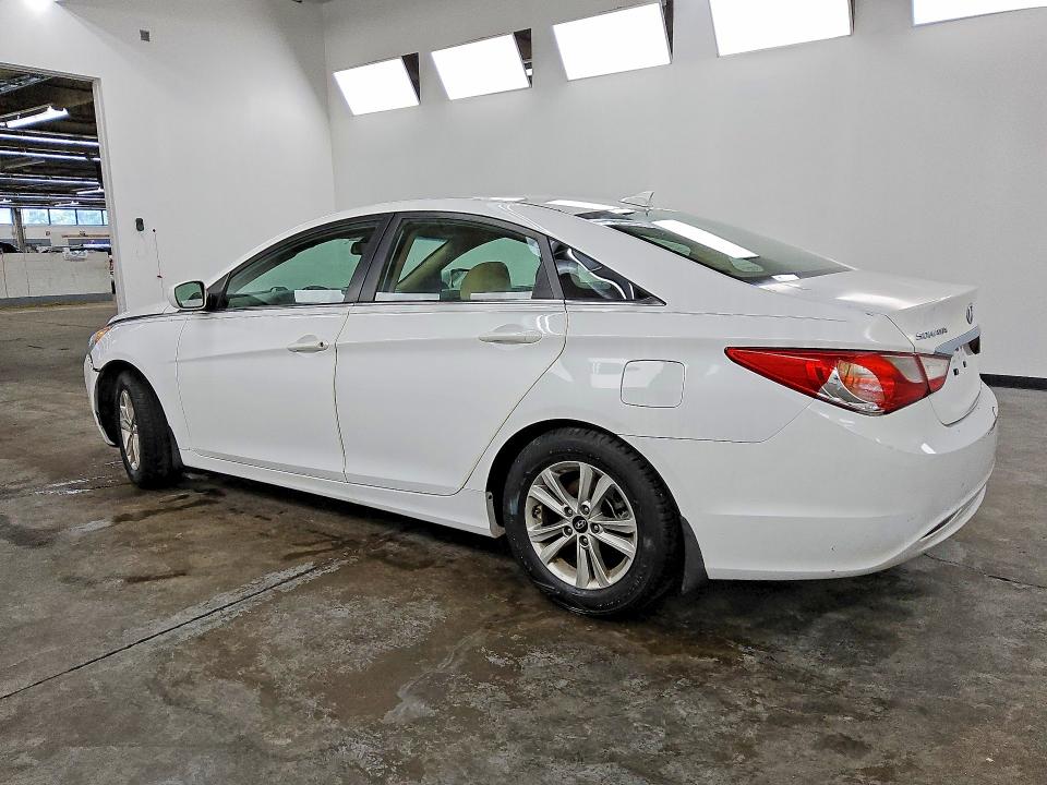 2013 Hyundai Sonata მანქანა იყიდება აუქციონზე, vin: 5NPEB4AC8DH578954, აუქციონის ნომერი: 64180676