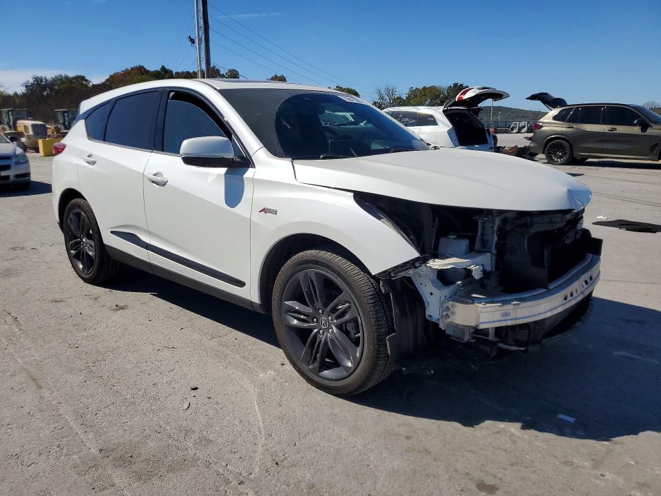 70647096 :رقم المزاد ، 5J8TC2H6XLL037117 vin ، 2020 Acura Rdx مزاد بيع